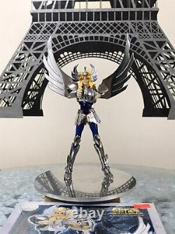 Bandai Saint Seiya Myth Cloth Cygnus Hyouga First Bronze Cloth REVIVAL EDITION