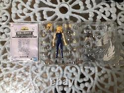 Bandai Saint Seiya Myth Cloth Cygnus Hyouga First Bronze Cloth REVIVAL EDITION