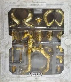 NEW Saint Seiya Saint Cloth Myth Aries Mu Gold Cloth Bandai Action Figure JP