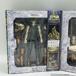 Saint Seiya Myth Cloth Kraken Isaac Scales Figure Bandai